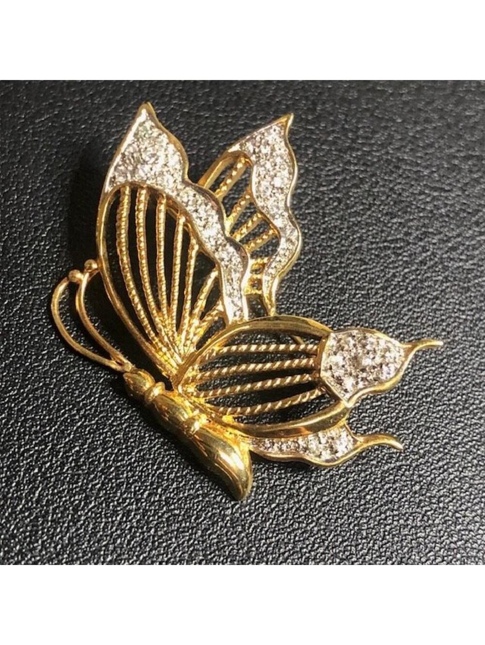 B1757 SETA Gold Tone Butterfly Brooch Pin Rhinestone Crystal Wing Filigree
